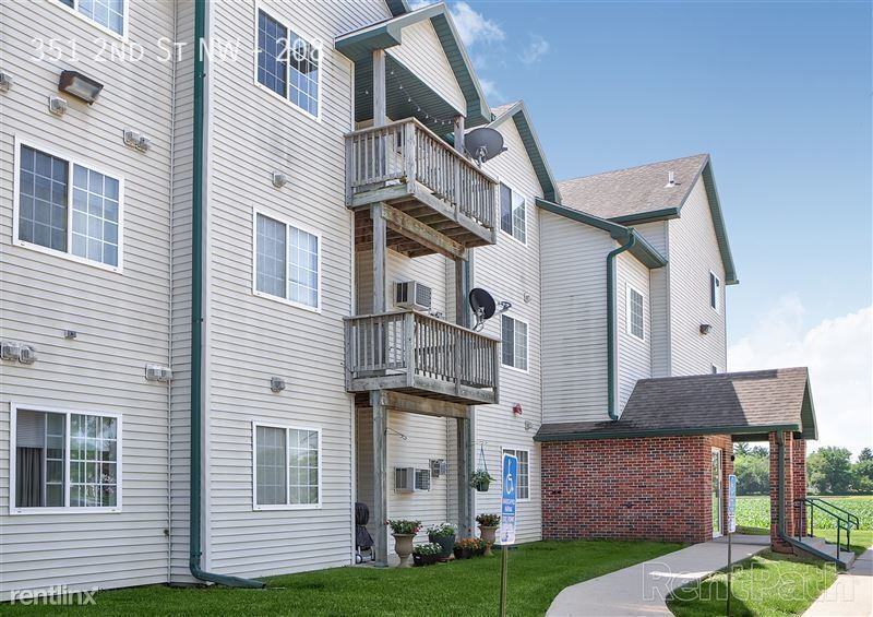 351 2nd Street Northwest #208