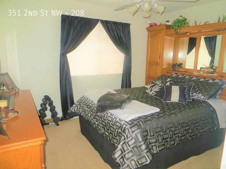 351 2nd Street Northwest #208 - Photo 3 of 15