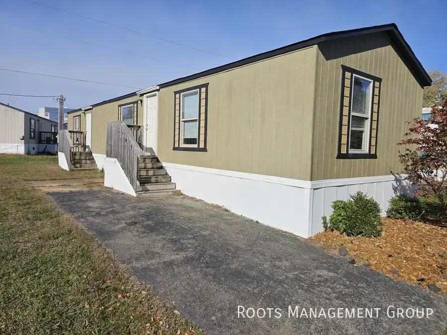 166 Riviera Court #166