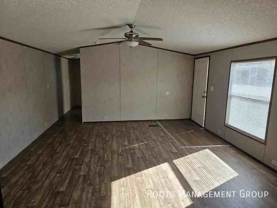 166 Riviera Courts Dr #166 - Photo 3 of 15