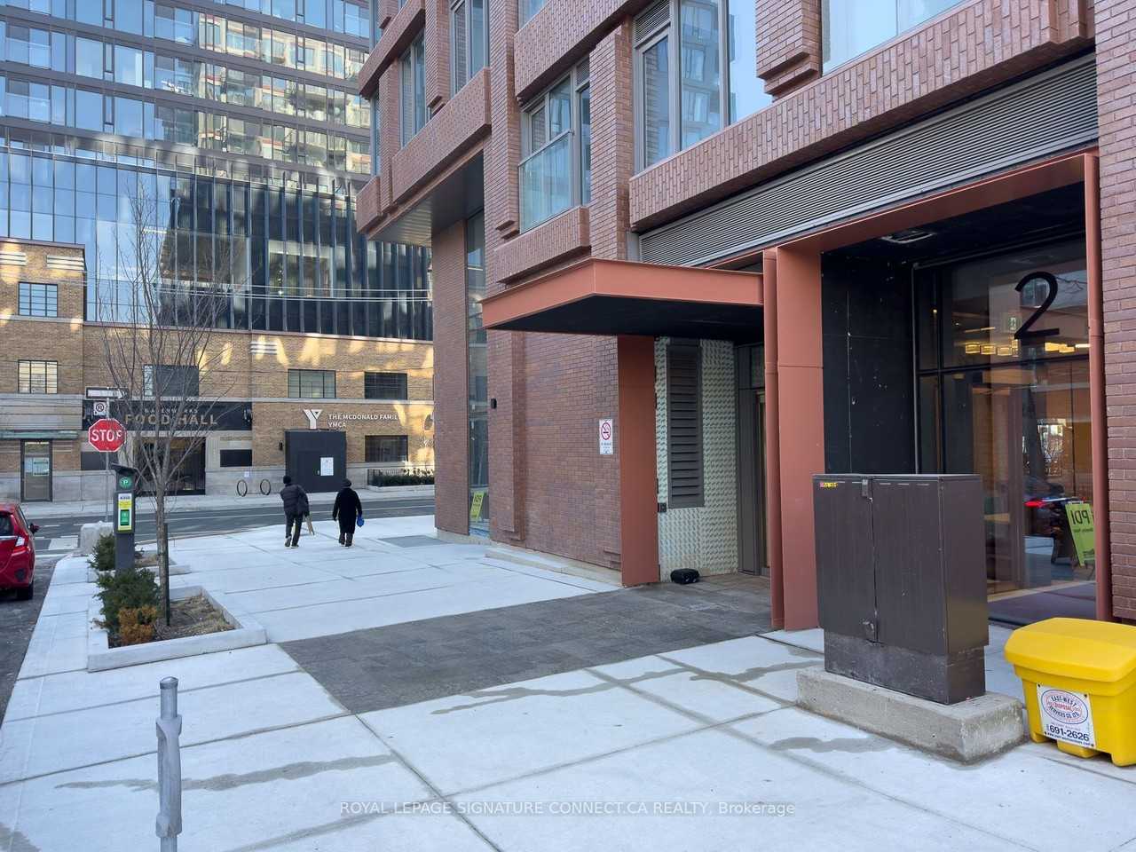 2 Augusta Avenue #609 - Photo 2 of 27