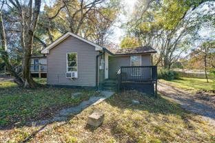 6110 Walden Ave - Photo 1 of 1