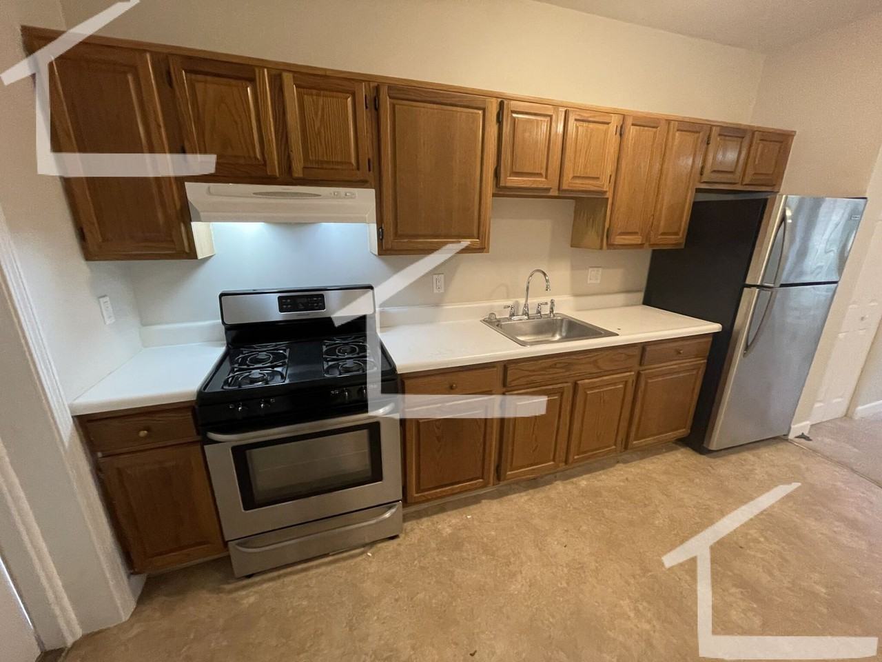 16 Pompeii St - Photo 2 of 4