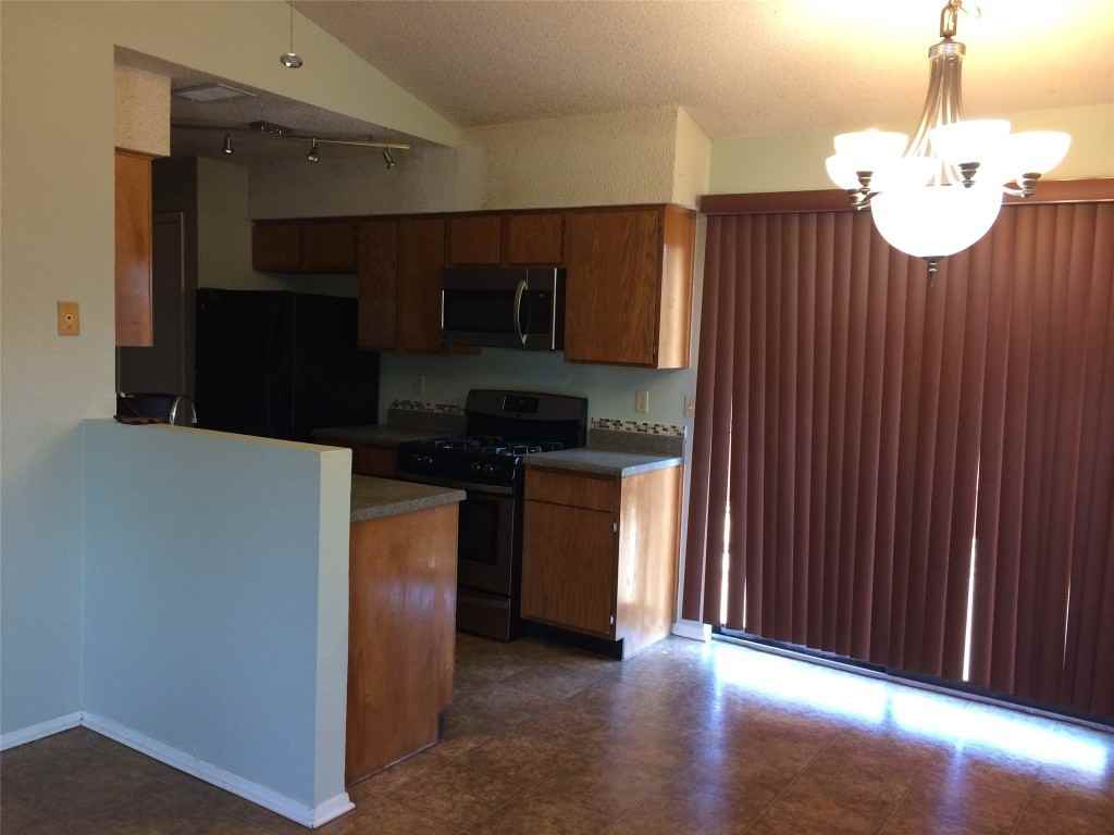 3603 Buffalo Springs Trl #3603B - Photo 7 of 17