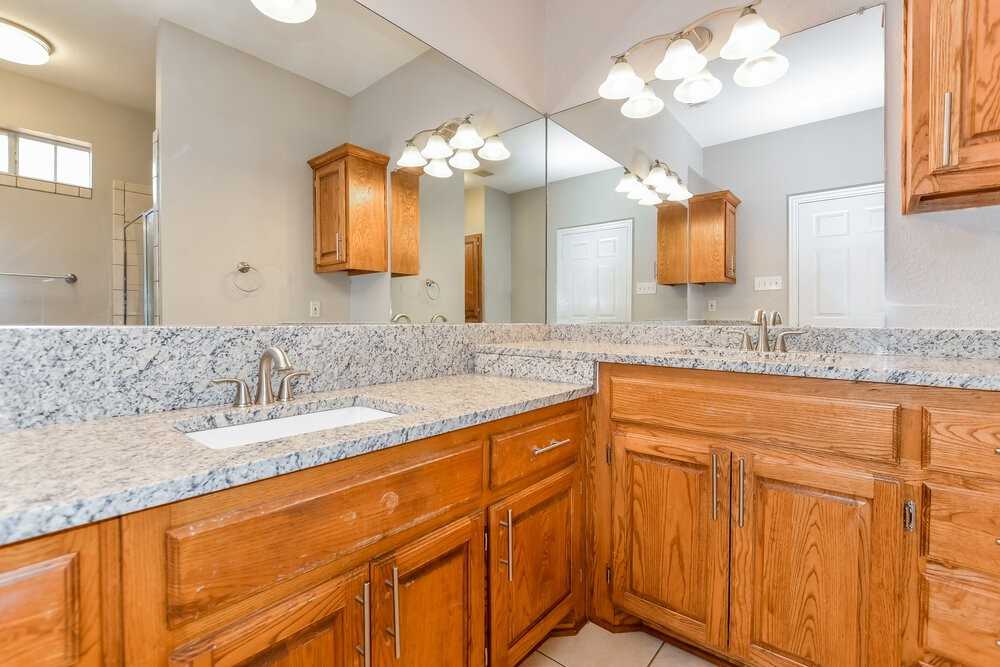 116 Stanford - Photo 5 of 16