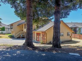 4611 Ne 127th Way - Photo 1 of 1