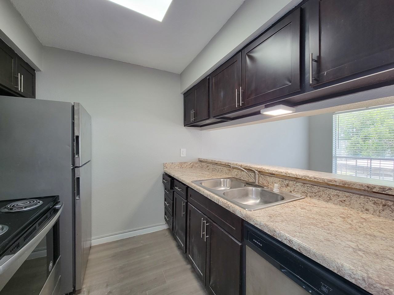 Creekside Villas Apartments - Photo 2 of 59