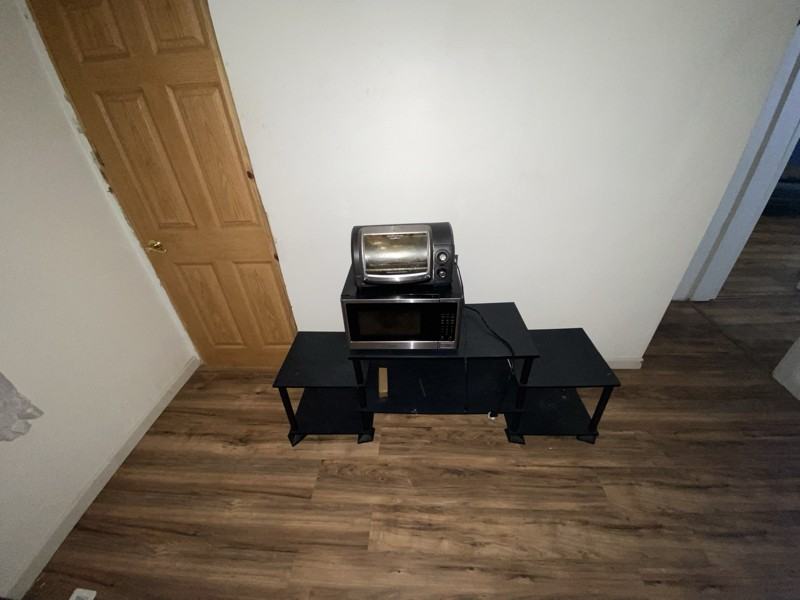 2085 Cedar St - Photo 6 of 7