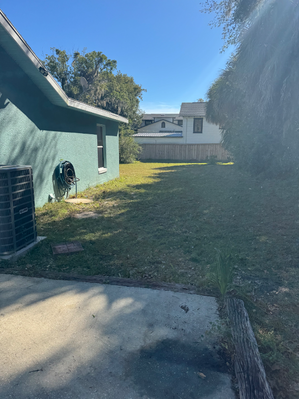 812 Se 11th St #812 - Photo 3 of 20