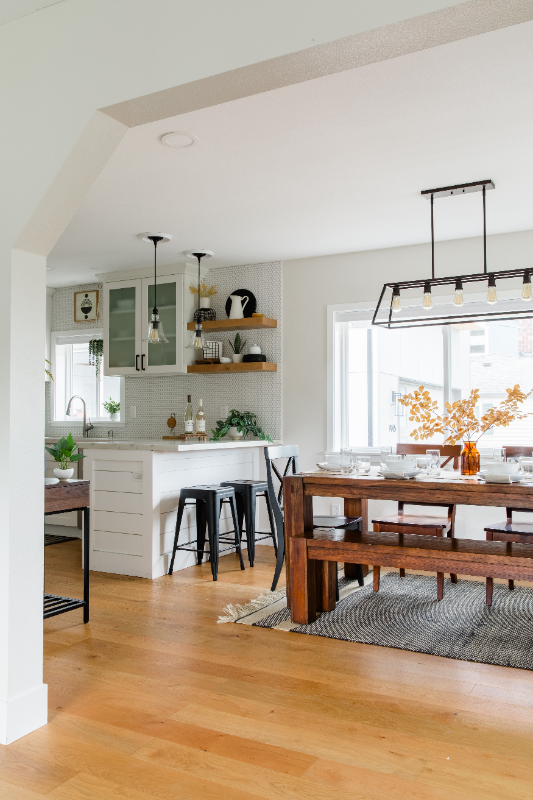 7947 10th Ave Sw - Photo 5 of 20