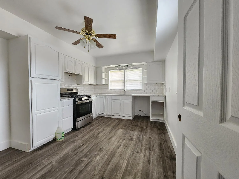 5142 Pennsylvania St - Photo 5 of 20