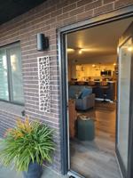 featured image of 111 S Meldrum St #5