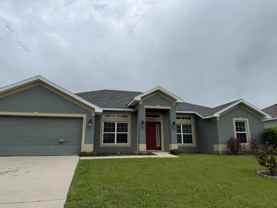 131 Nw 42nd Pl - Photo 1 of 1