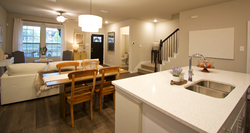 2712 Big Bend Mews - Photo 6 of 23