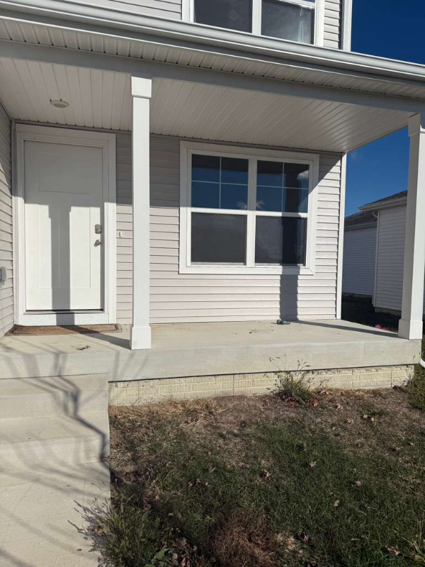 10303 Southerwick Pl - Photo 2 of 24