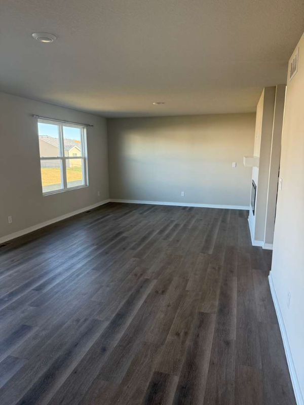 10303 Southerwick Pl - Photo 4 of 24