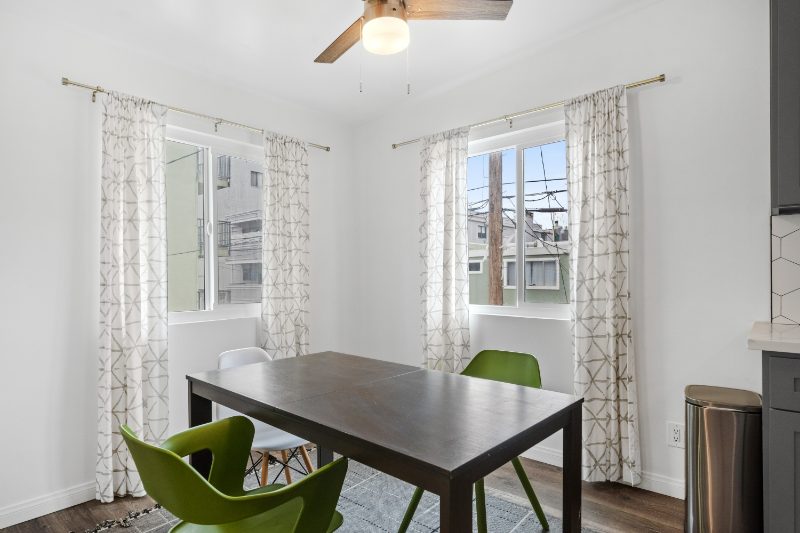 21 S Venice Blvd #1 - Photo 7 of 25