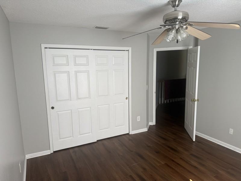 1555 Harrier Dr - Photo 7 of 17