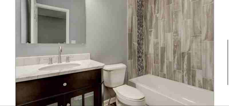 1259 10th St #1 - Photo 3 of 9