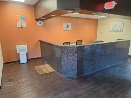 featured image of 1501 E Wadsworth Ave