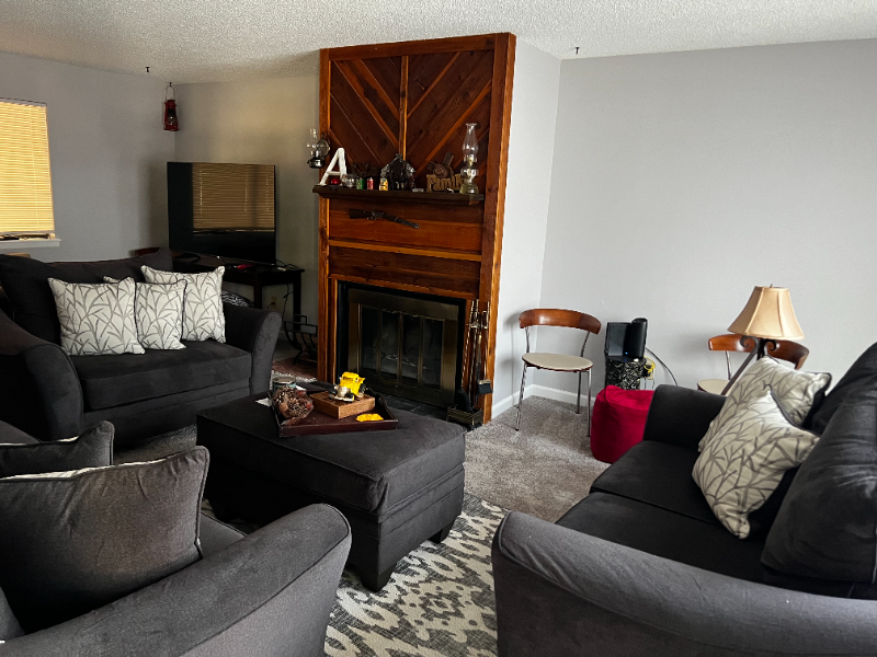 593 Redwing Ln - Photo 5 of 17