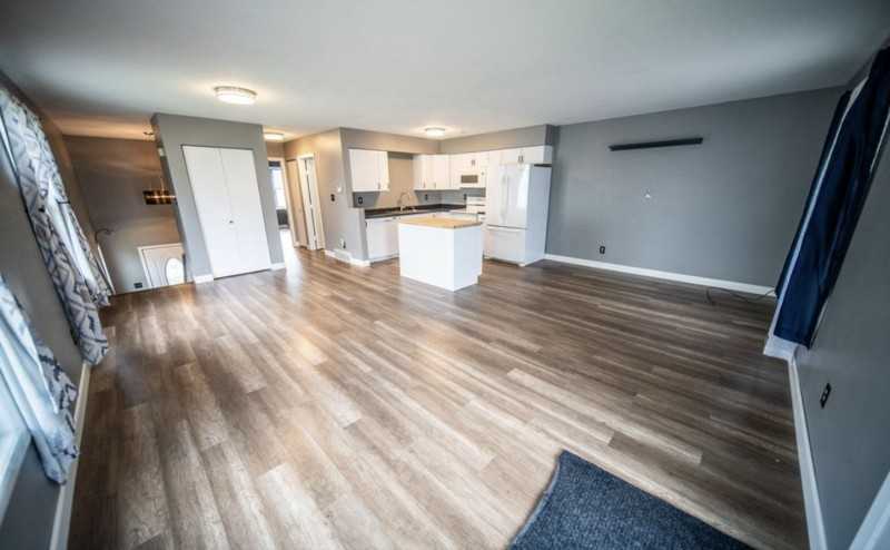 368 Frenn Ave - Photo 2 of 16