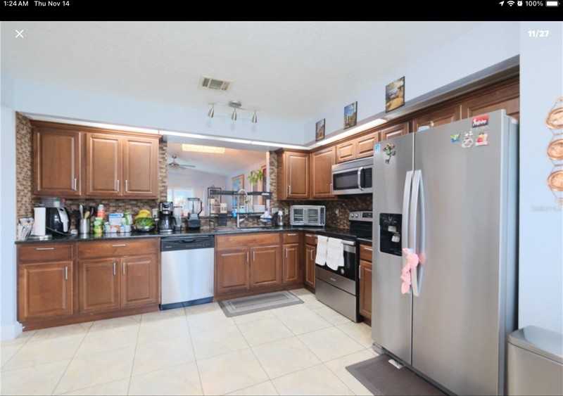 806 Virginia Woods Ln - Photo 5 of 11