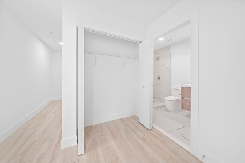 32 Northwest 14th Avenue #2 - Photo 3 of 13