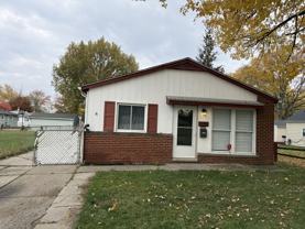 21122 Annapolis St - Photo 1 of 1