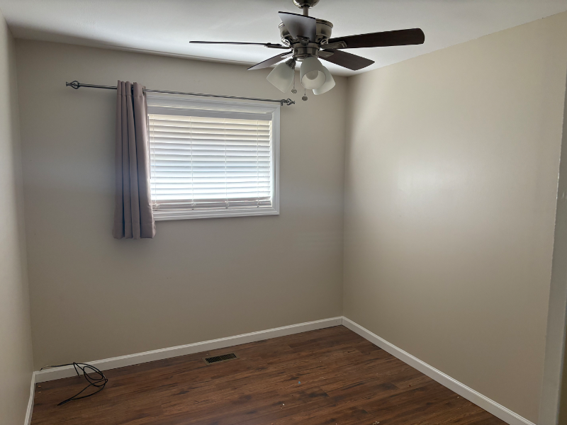 214 Sandalwood Dr - Photo 7 of 10