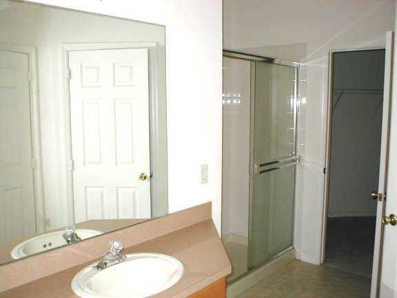 3405 Willow Branch Ln - Photo 4 of 6