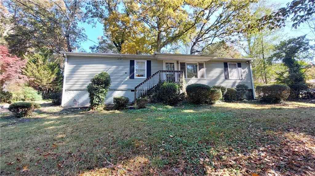 6011 Blackhawk Ct Se - Photo 2 of 15