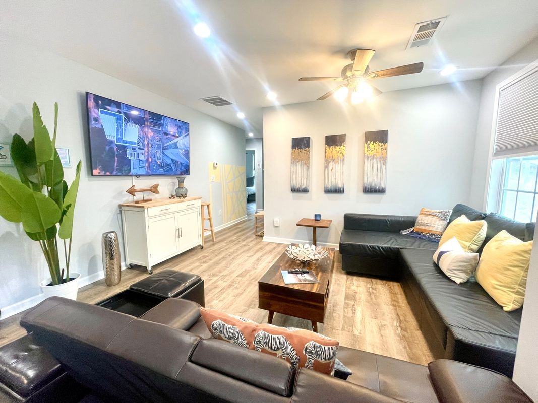 285 Whitaker Circle Northwest - Photo 2 of 22