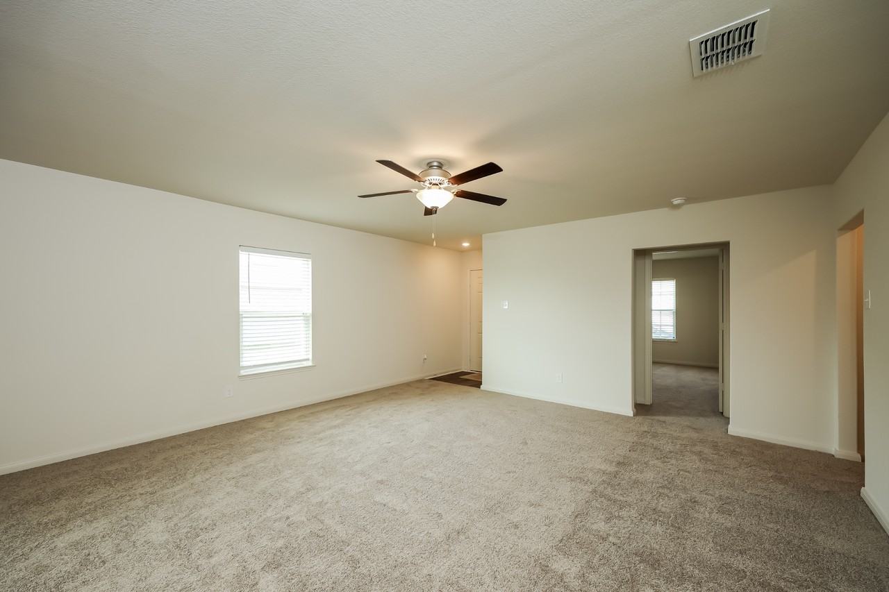 7277 Jebson Pass - Photo 5 of 18