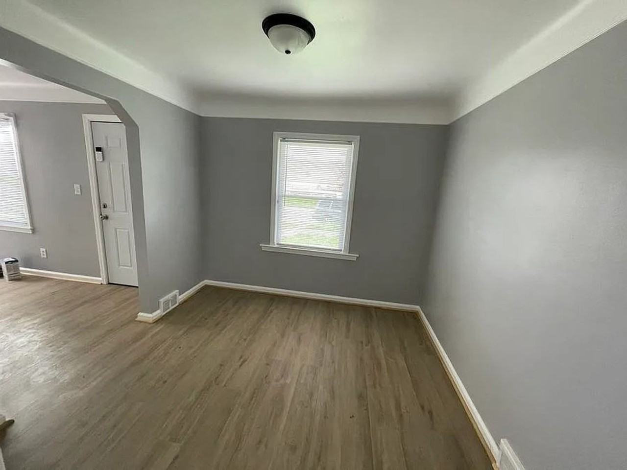 11311 Rosemont Ave - Photo 7 of 15