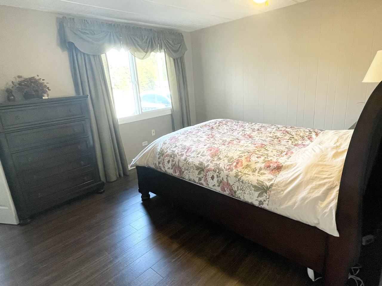 160a St & 16 Ave - Photo 6 of 14