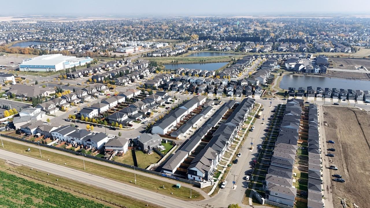 6641 46 Avenue #BS3 - Photo 2 of 17