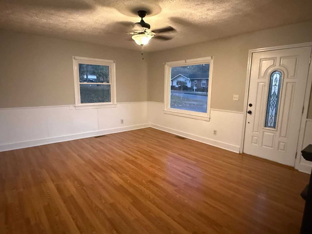 527 Herring Drive - Photo 3 of 18