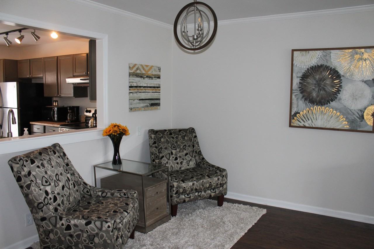 7245 Meeting St #7245 - Photo 2 of 16