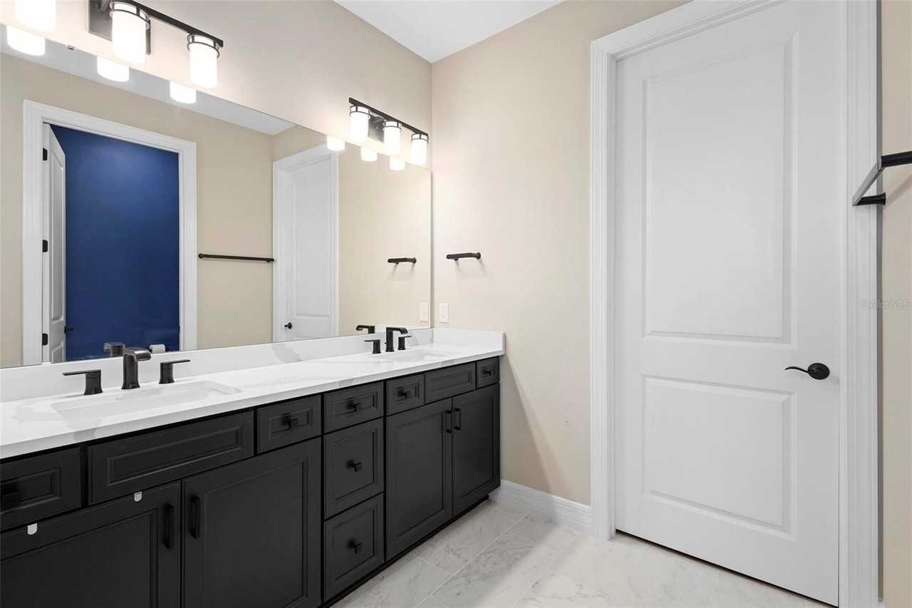 10215 Park Estates Ave #NA - Photo 7 of 9