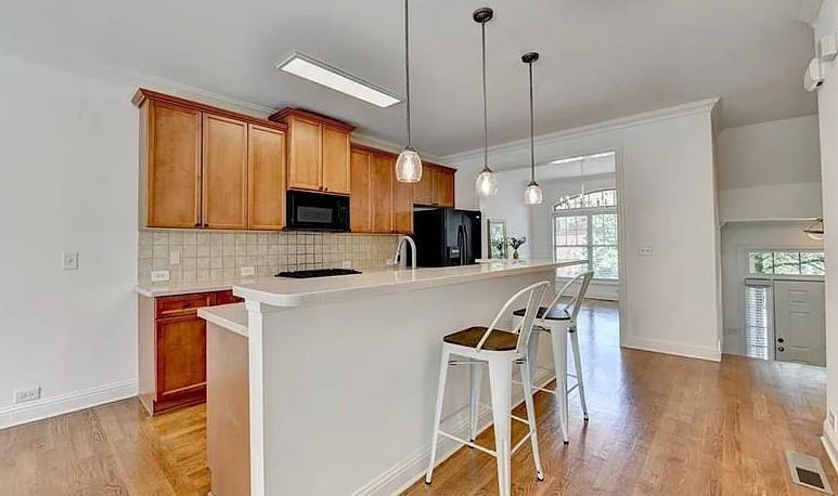 10898 Gallier St - Photo 7 of 27