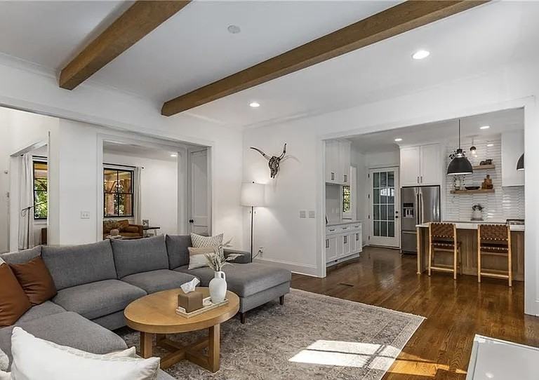 2571 Temple Johnson Road #4 - Photo 3 of 19