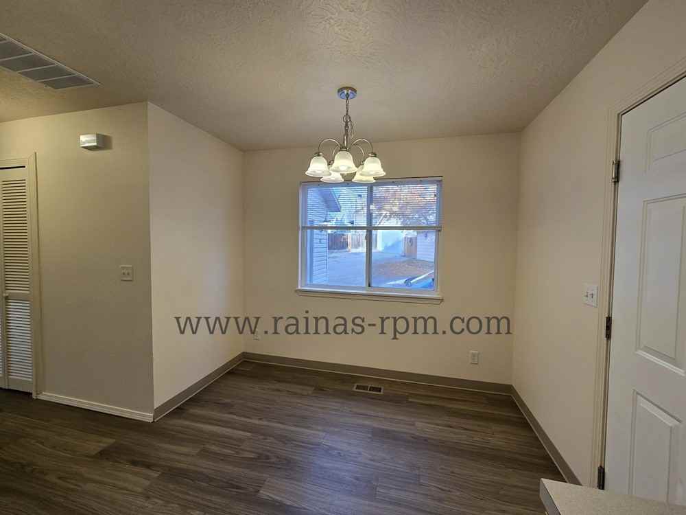 1885 N Allumbaugh St #1885 - Photo 5 of 18