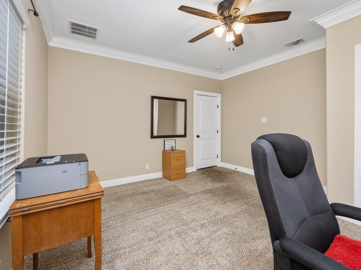 1826 W French Pl #NA - Photo 2 of 20