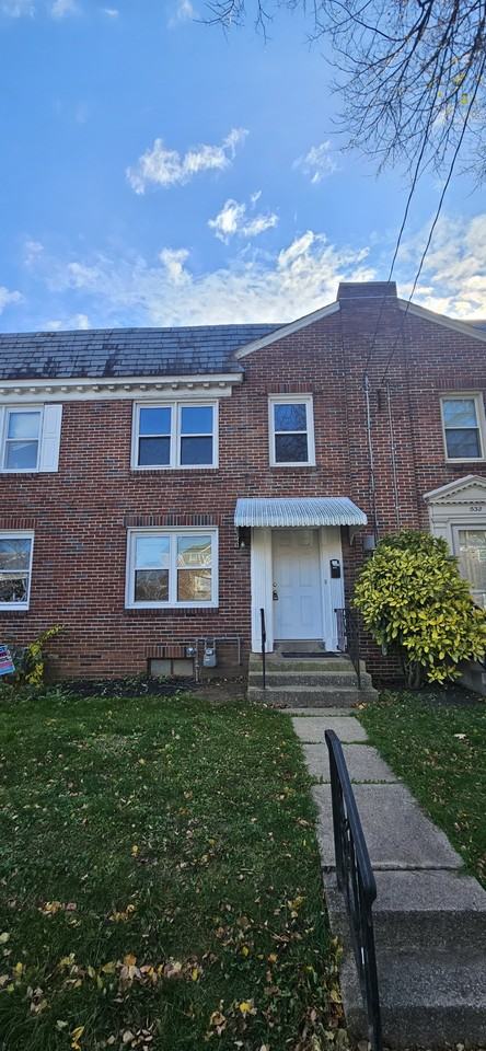 534 E Frederick St #0