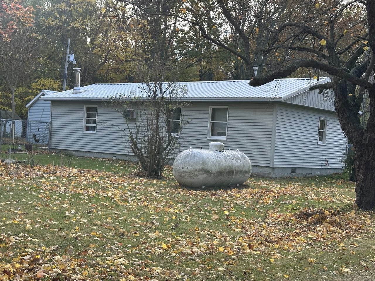 2738 Eaman Rd #NA - Photo 3 of 10