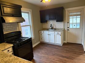 628 Grove St #4 - Photo 1 of 1