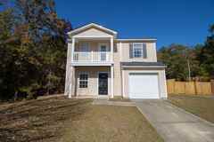 101 Saskatoon Dr - Photo 1 of 1