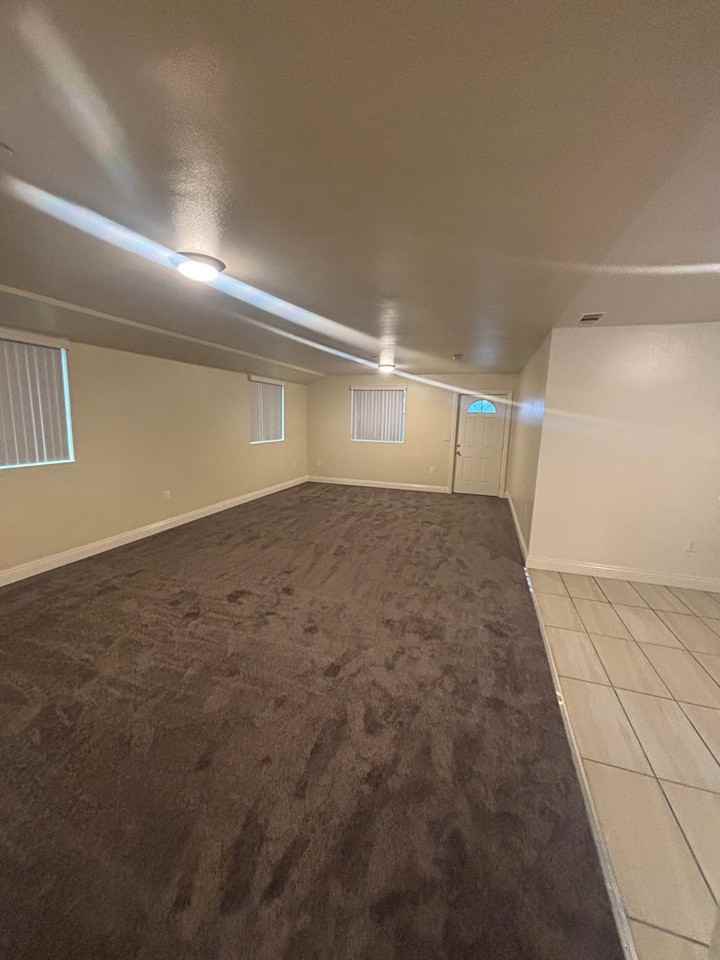 422 East 101st Street - Photo 5 of 20