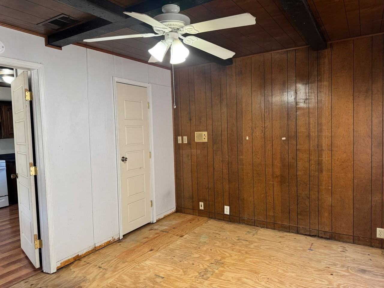 8455 Northmont Dr - Photo 7 of 14